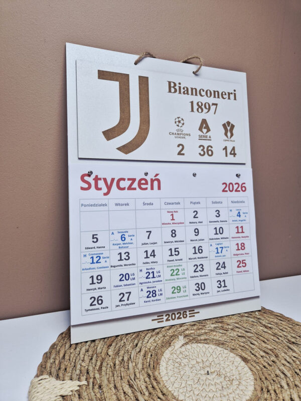 WhatsApp Image 2026-01-03 at 01.58.40 (4) Kalendarz Kibica + Terminarz Sezonu | Herb Grawerowany