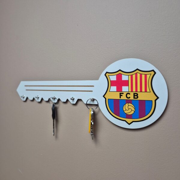 WhatsApp Image 2026-01-31 at 16.36.01 (1) wieszak na klucze z herbem