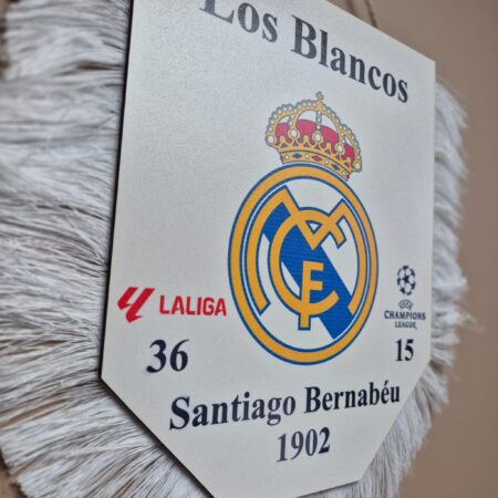 kolorowy proporczyk dla kibica